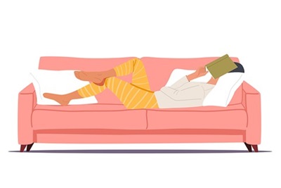 desenho de uma menina deitada no sofá com um livro na cara